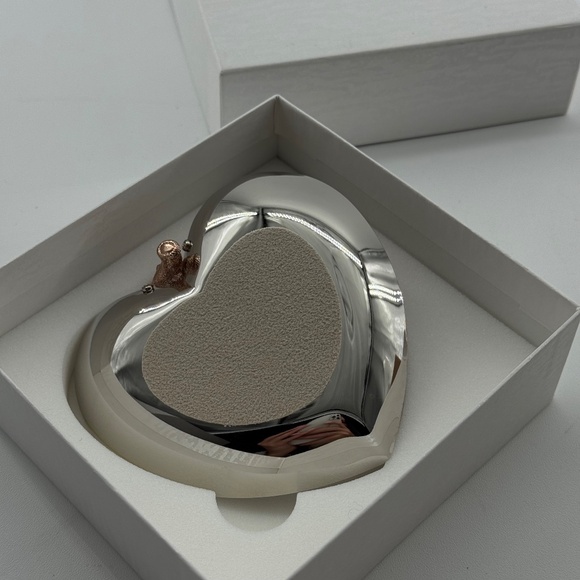 Mikimoto - Picture 10 of 10